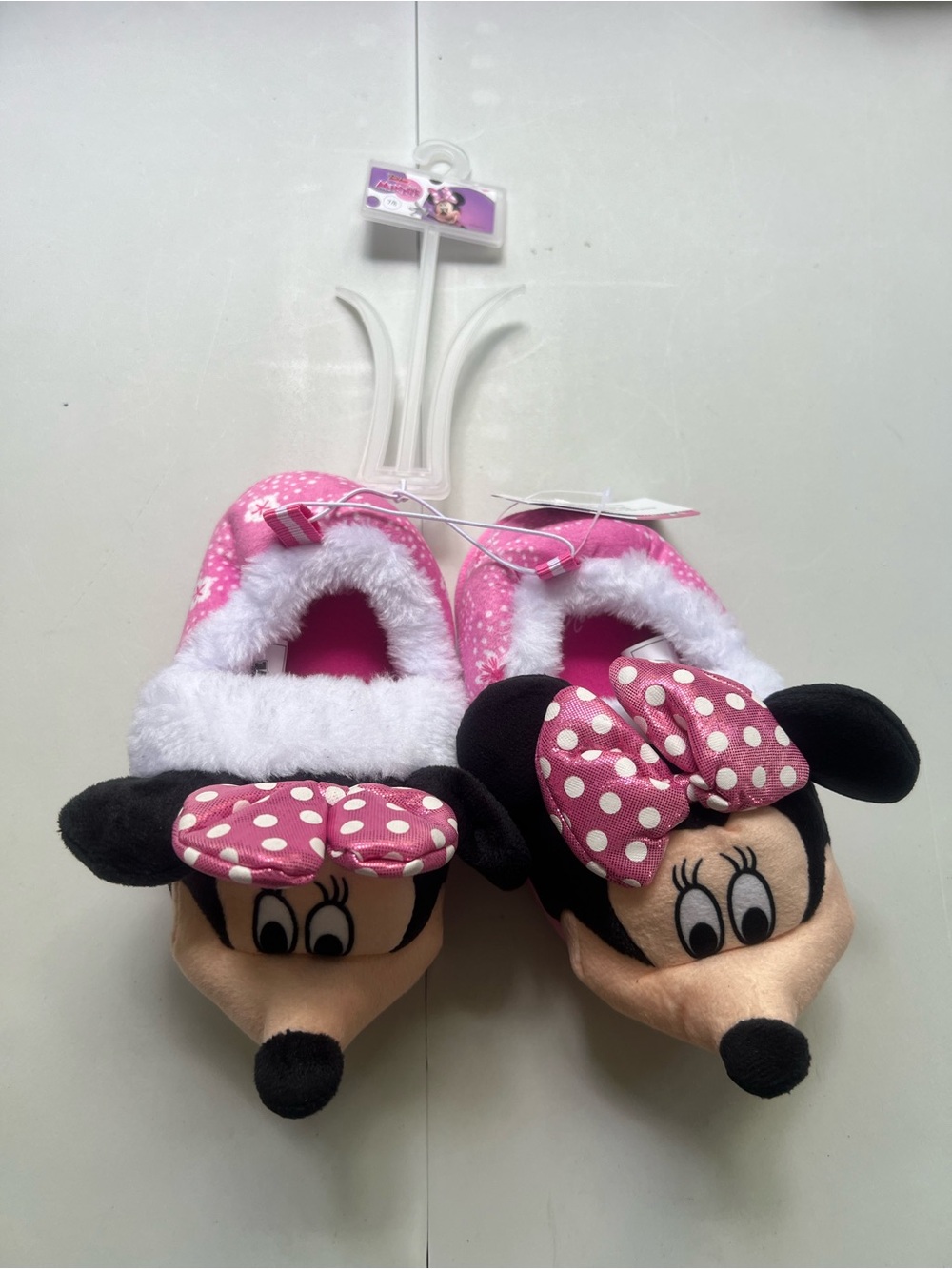 Toddler and Little Girls Minnie Mouse Dual Sizes Slippers